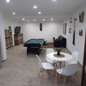 https://apt-apartamento-buen-dia-airport-malaga-torremolinos.hotelsinnerja.org